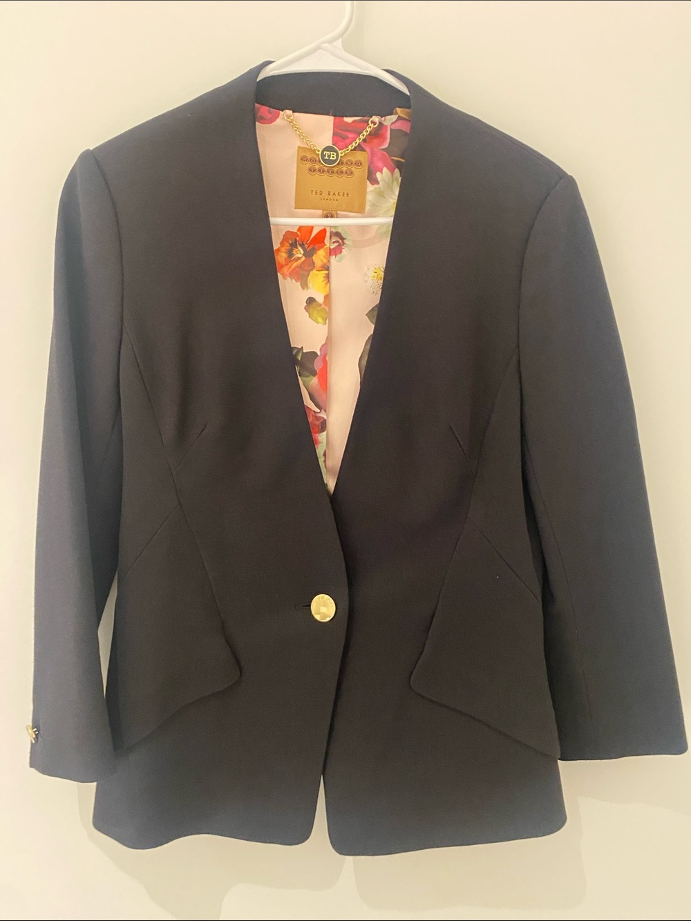 Ted Baker London Single Button Blazer Black 3/4 Sleeve H/L Hem Size 2 (US S)